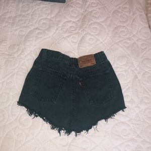 Levi Black ripped jean shorts